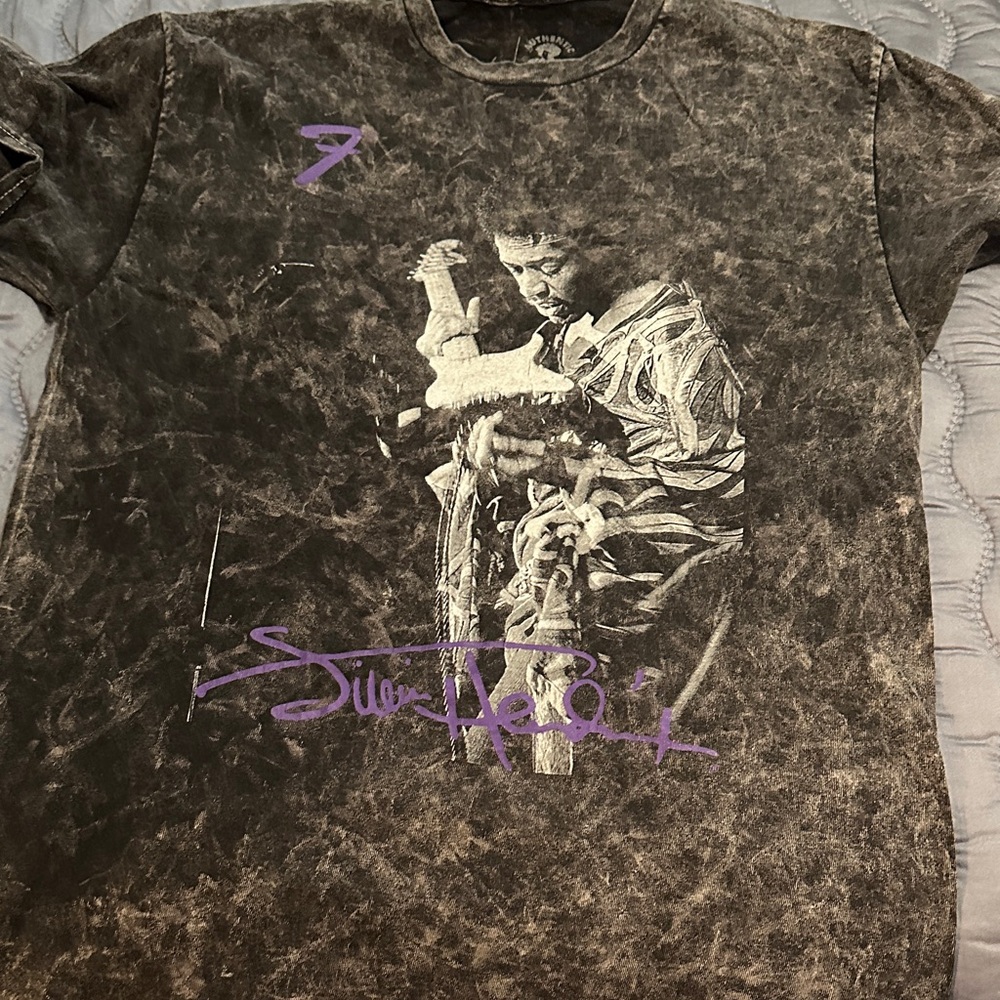 Vintage Graphic Men’s Shirt